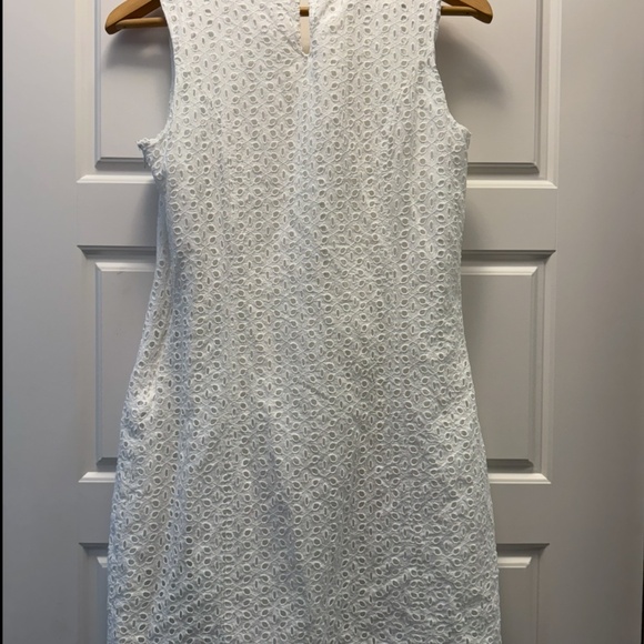 Broderie Englaise mini dress - Picture 4 of 5